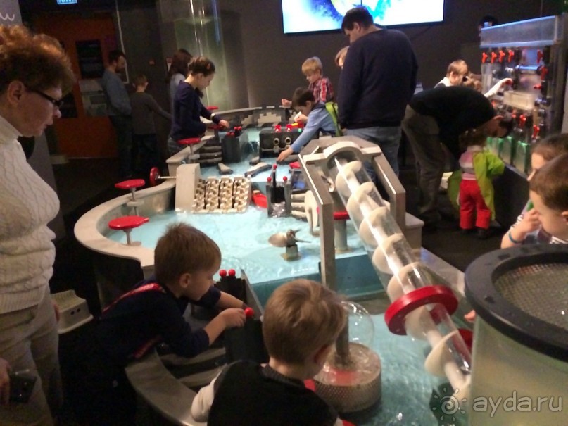 Музей занимательных наук Экспериментаниум с дошколятами. Родители выжили :)