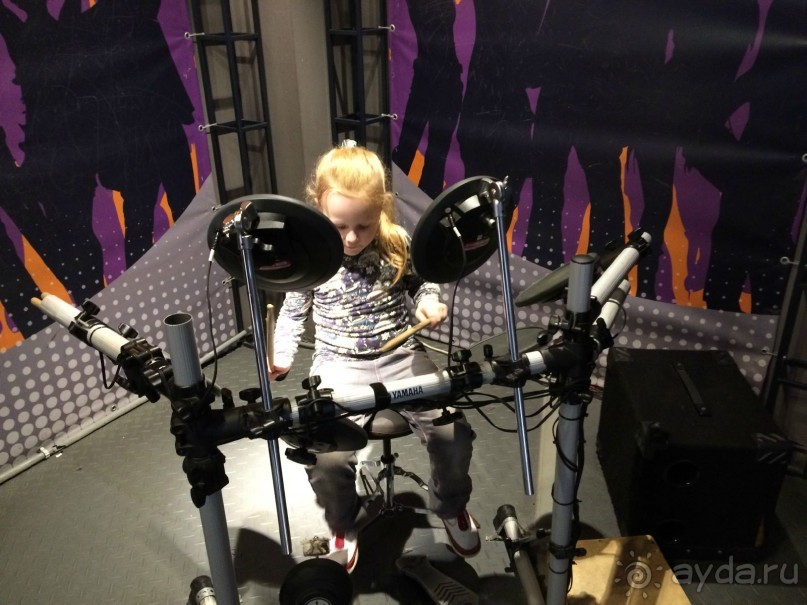 Музей занимательных наук Экспериментаниум с дошколятами. Родители выжили :)