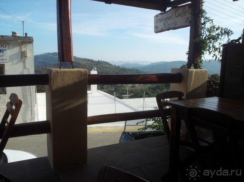 Вид с террасы таверны