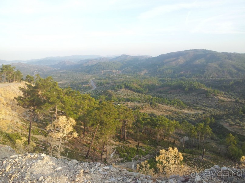  дорога от Агиос Исидорас до Лаермы