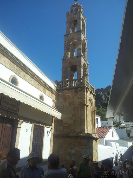 Эта церквушка отлично смотрится сверху