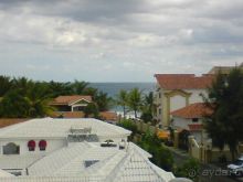 Вид из окна пентхауса в Кабарете