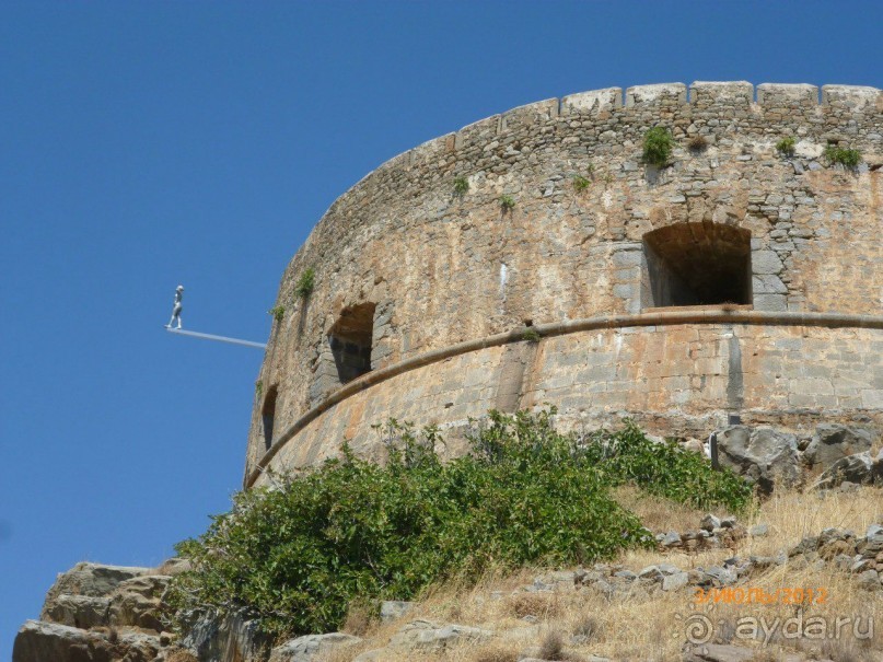 Крит. Две звезды на берегу моря.