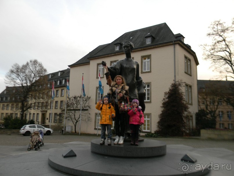 Памятник Шарлотте