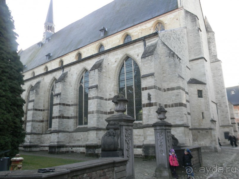 Левен. Бегинаж