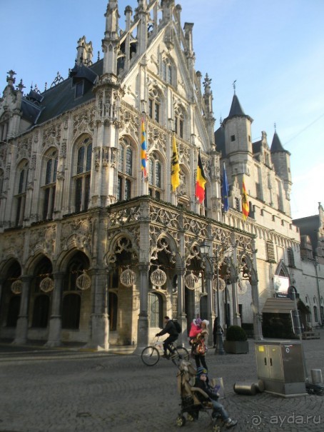 Мехелен. Работу