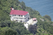 hotel zura