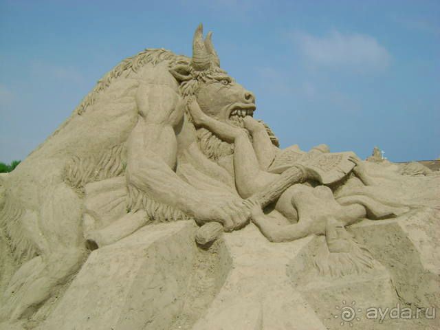 Фестиваль песчаных скульптур Бургас