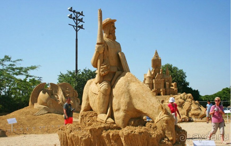 Фестиваль песчаных скульптур Бургас