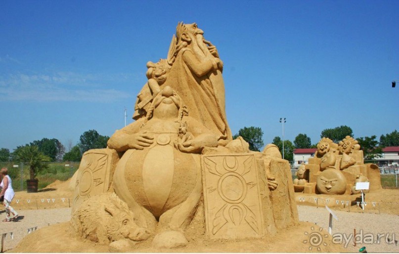 Фестиваль песчаных скульптур Бургас