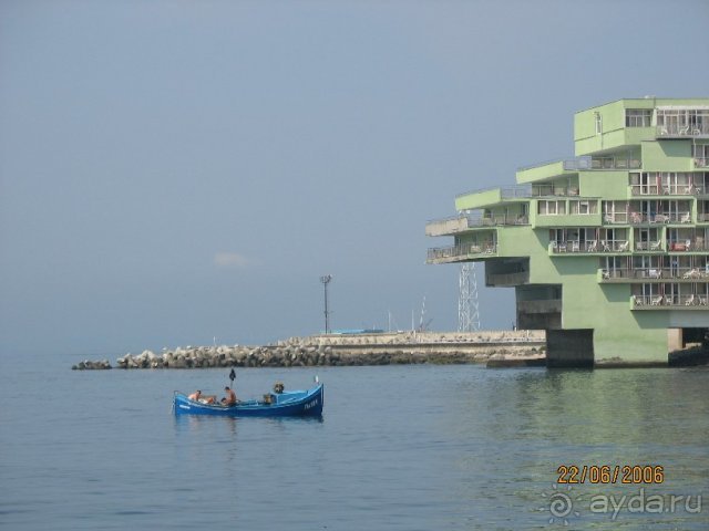 Поморие. Вид на старый корпус.