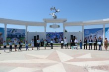 Народ встретил своего сына