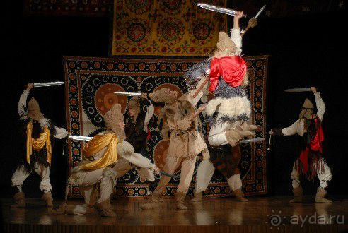                        ПРИКОСНУТЬСЯ К МГНОВЕНИЯМ ВЕЧНОСТИ