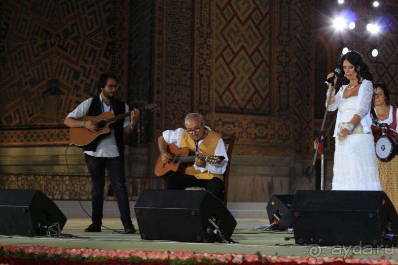                                     Музыка укрепляет дружбу