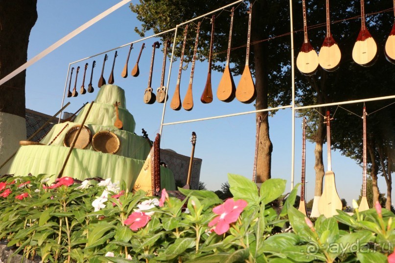                                     Музыка укрепляет дружбу