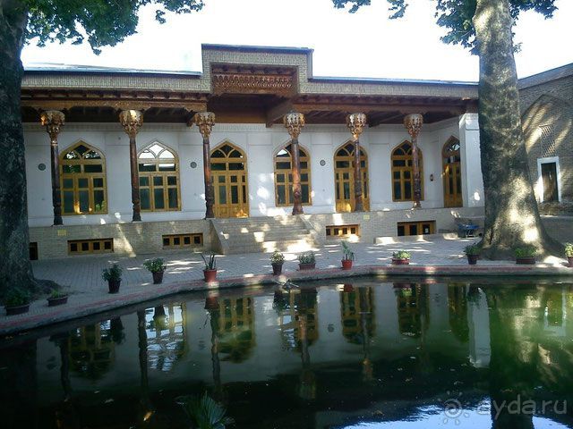 Мавзолей «Абди Дарун» одно из почитаемых мест Самарканда  