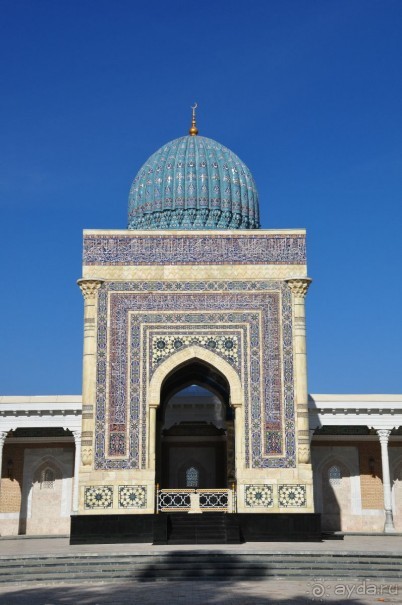 ВЕЛИКИЙ ХАДИСОВЕД