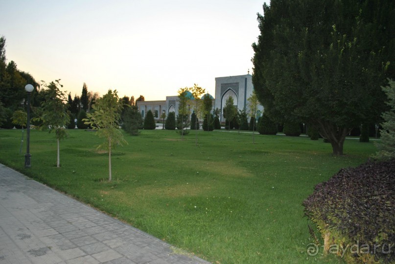 ВЕЛИКИЙ ХАДИСОВЕД