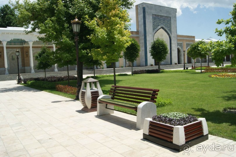 ВЕЛИКИЙ ХАДИСОВЕД