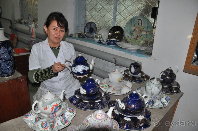 Возрождая славу самаркандского фарфора