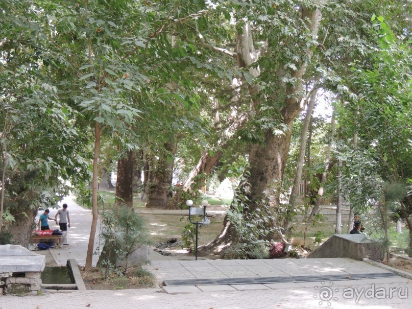 Святыня "Ходжа Чорчинор" в Самарканде