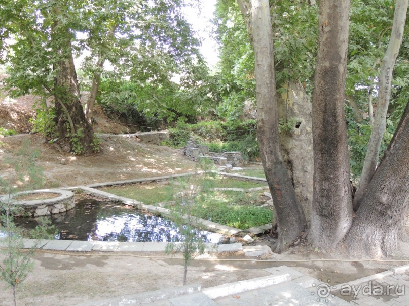 Святыня "Ходжа Чорчинор" в Самарканде