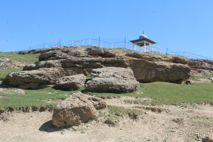 Культовый памятник «Ходжа Мазгил Ота»