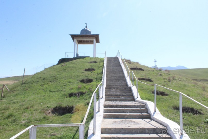 Культовый памятник «Ходжа Мазгил Ота»