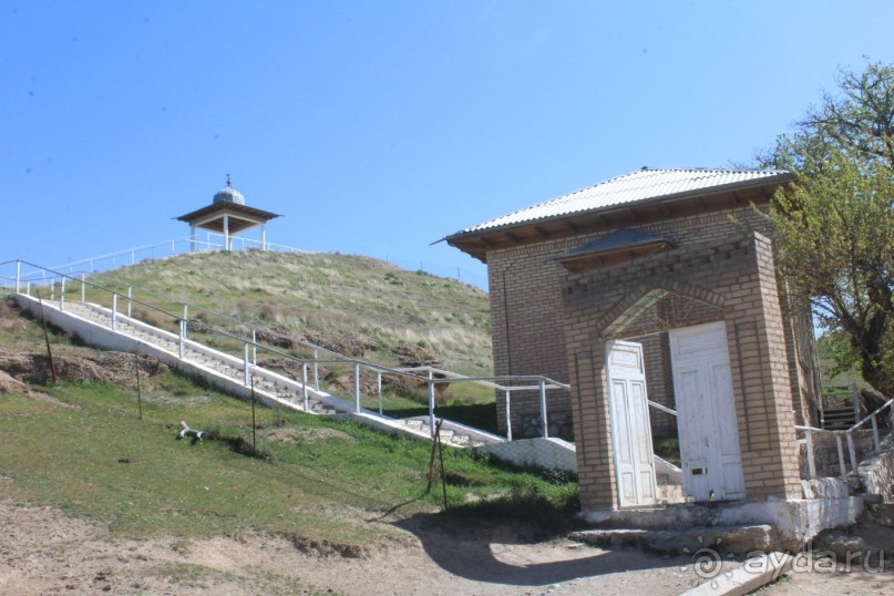 Культовый памятник «Ходжа Мазгил Ота»