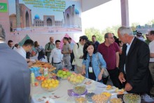 Участники международного симпозиума в Самарканде