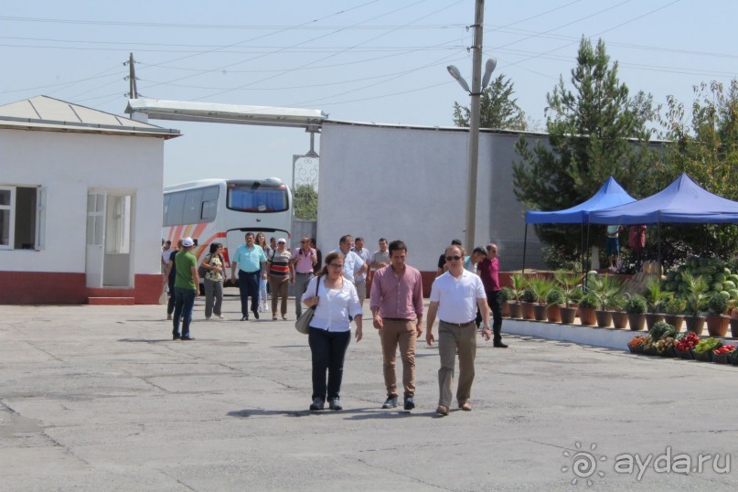 Участники международного симпозиума в Самарканде