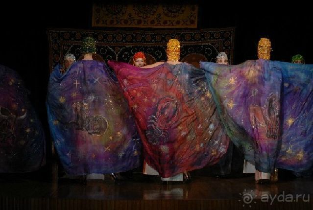 ТЕАТР ИСТОРИЧЕСКОГО КОСТЮМА «ЭЛ-МЕРОСИ» (EL-MEROSI)