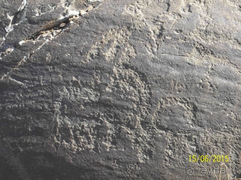 Космические послания в долине реки Сангзар