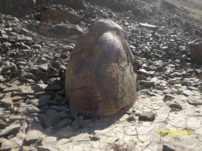 Космические послания в долине реки Сангзар