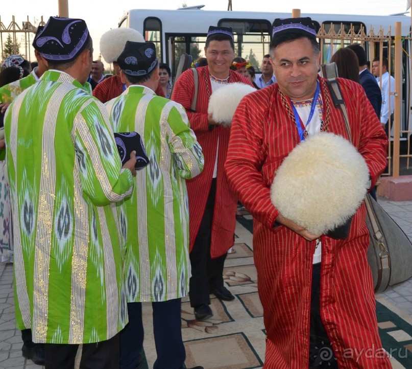 «Шарк тароналари» -  символ мира