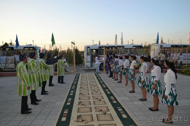 «Шарк тароналари» -  символ мира