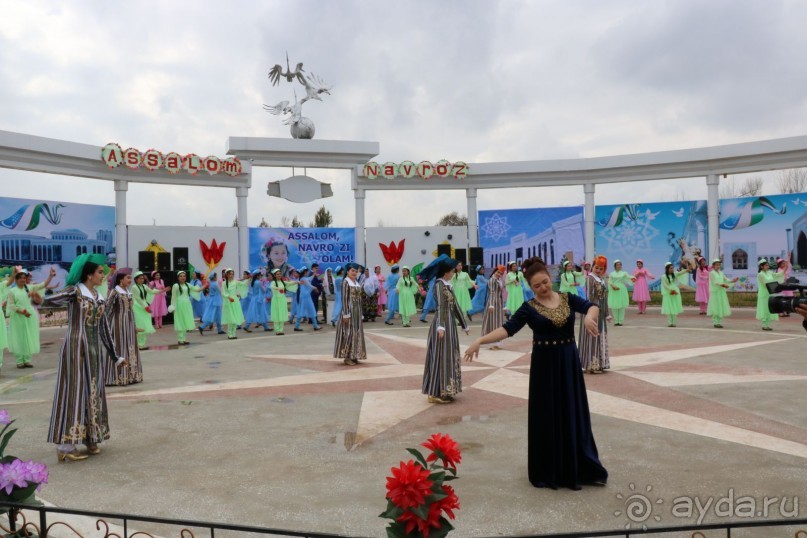 Мягкий ветерок Навруза лелеет наши души