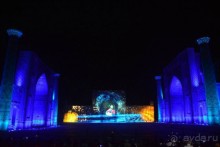 СВЕТОВОЕ 3D-ШОУ ПРОШЛО НА ПЛОЩАДИ РЕГИСТАН САМАРКАНДА