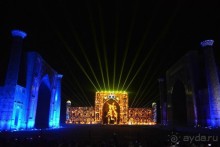 СВЕТОВОЕ 3D-ШОУ ПРОШЛО НА ПЛОЩАДИ РЕГИСТАН САМАРКАНДА