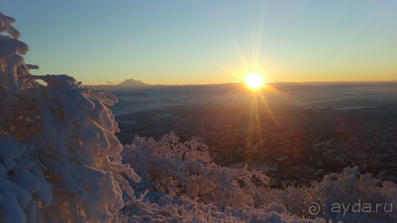 Закат на фоне Эльбруса
