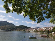 Кастория: прекрасный город, окруженный природой