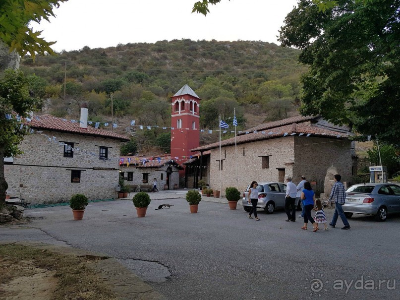 Кастория: прекрасный город, окруженный природой