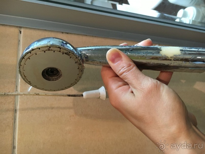 Берите с собой кипятильник, мыло, доместос, и гель для рук дезинфицирующий!!!