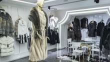 Фабрика LEVINSON, изделия из кожи и меха в Стамбуле