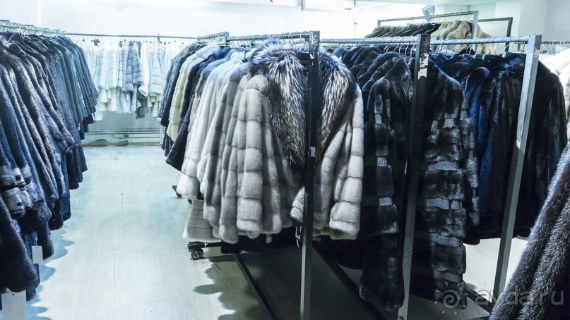 Фабрика LEVINSON, изделия из кожи и меха в Стамбуле