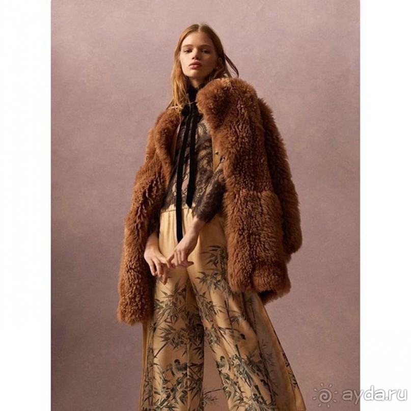 Фабрика LEVINSON, изделия из кожи и меха в Стамбуле