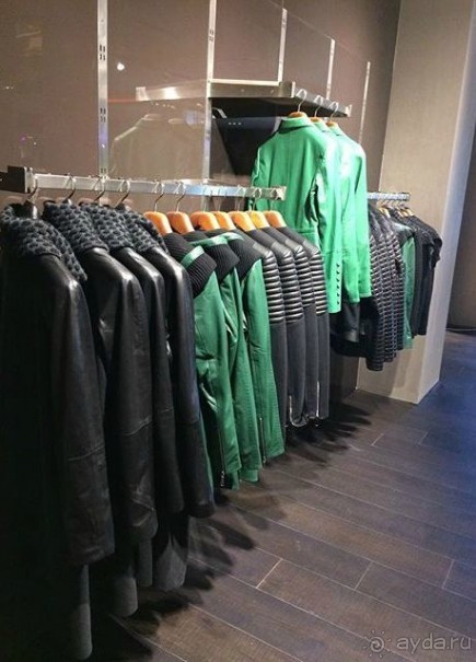 Фабрика LEVINSON, изделия из кожи и меха в Стамбуле