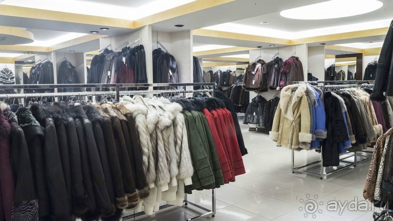 Фабрика LEVINSON, изделия из кожи и меха в Стамбуле