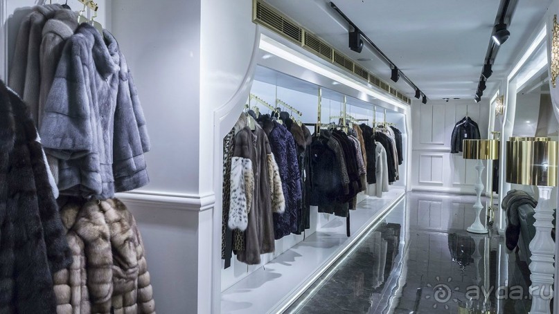 Фабрика LEVINSON, изделия из кожи и меха в Стамбуле