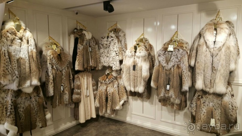 Фабрика LEVINSON, изделия из кожи и меха в Стамбуле